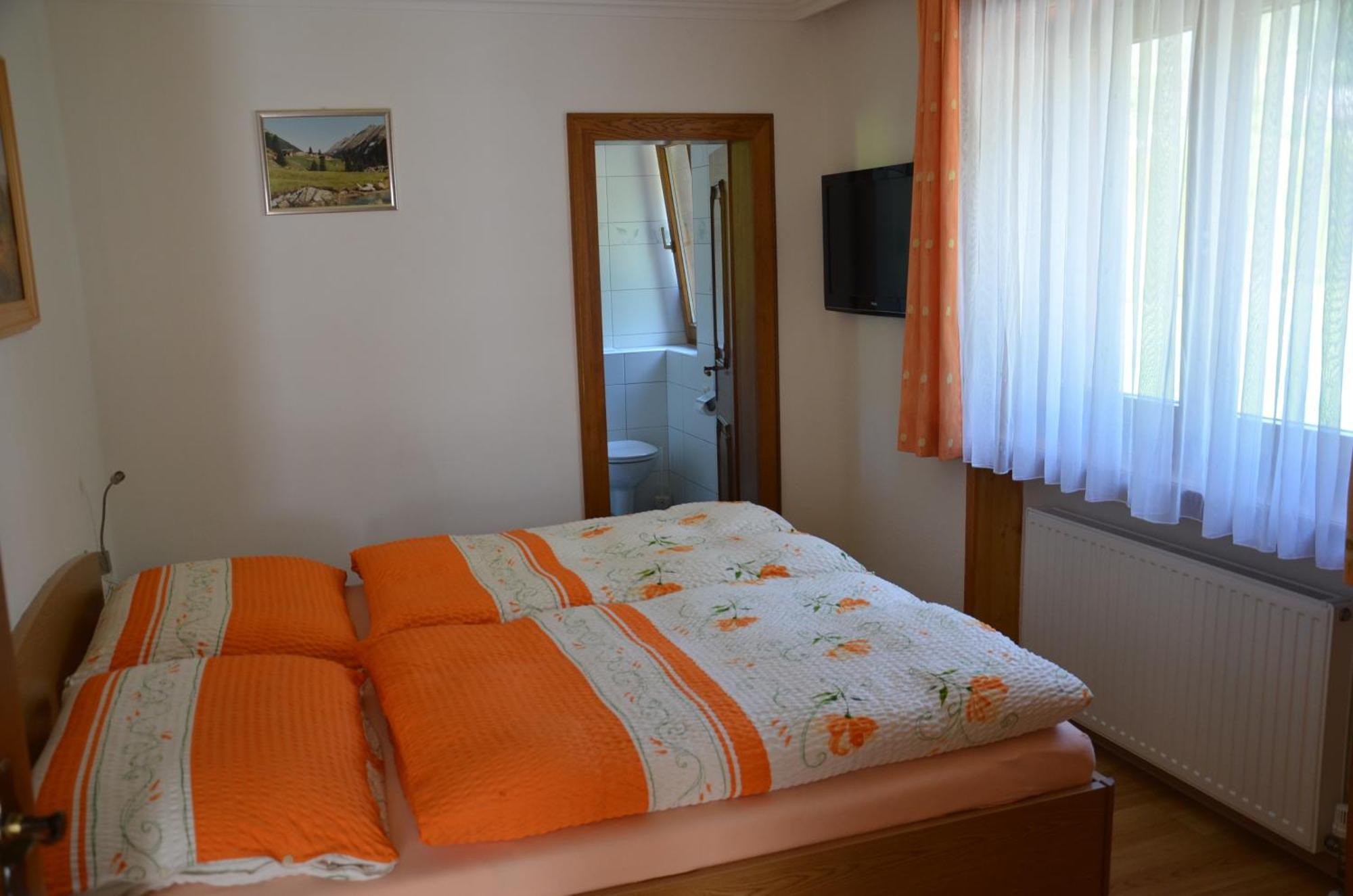Gaestehaus Brugger Neukirchen am Großvenediger Rum bild
