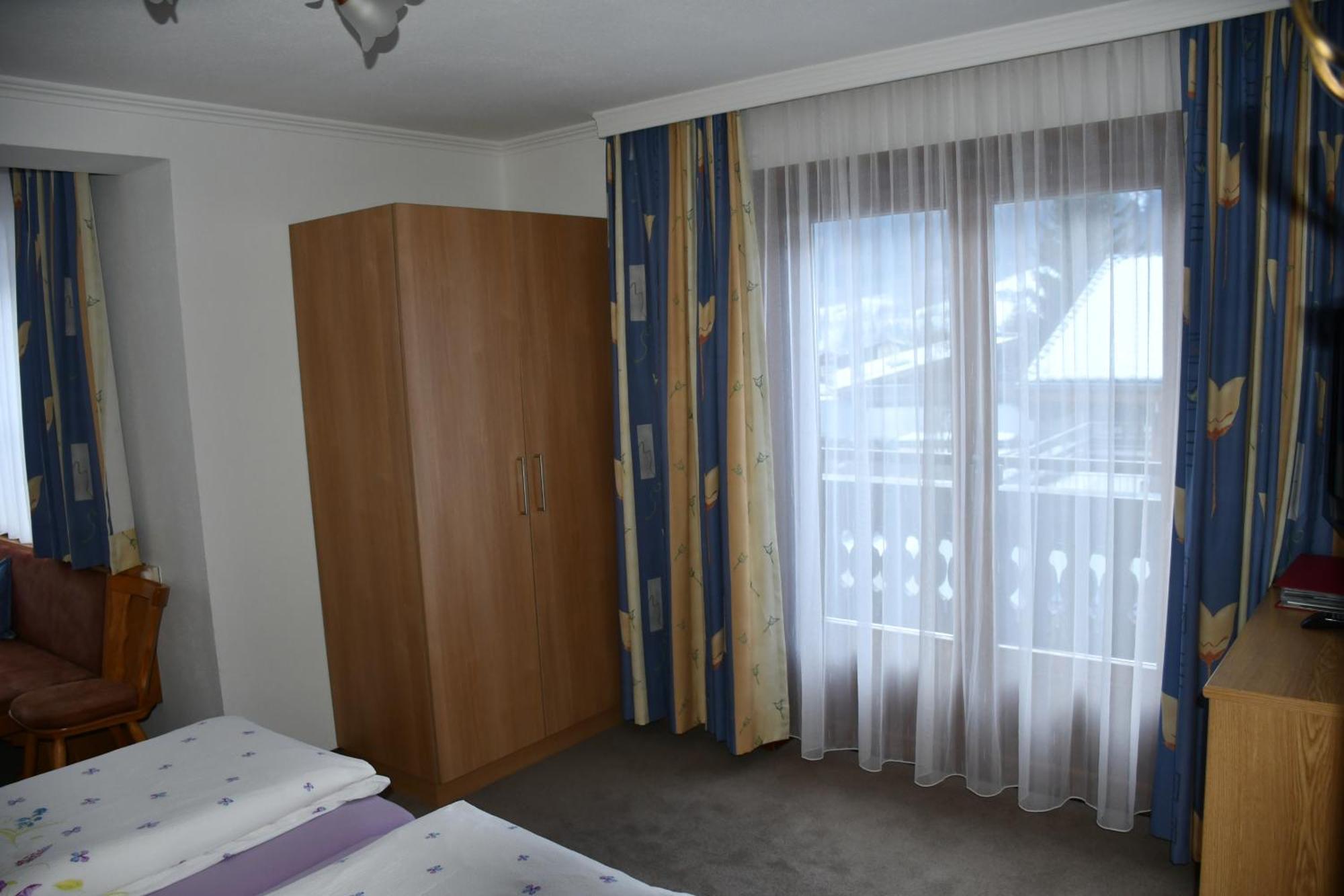 Gaestehaus Brugger Neukirchen am Großvenediger Rum bild