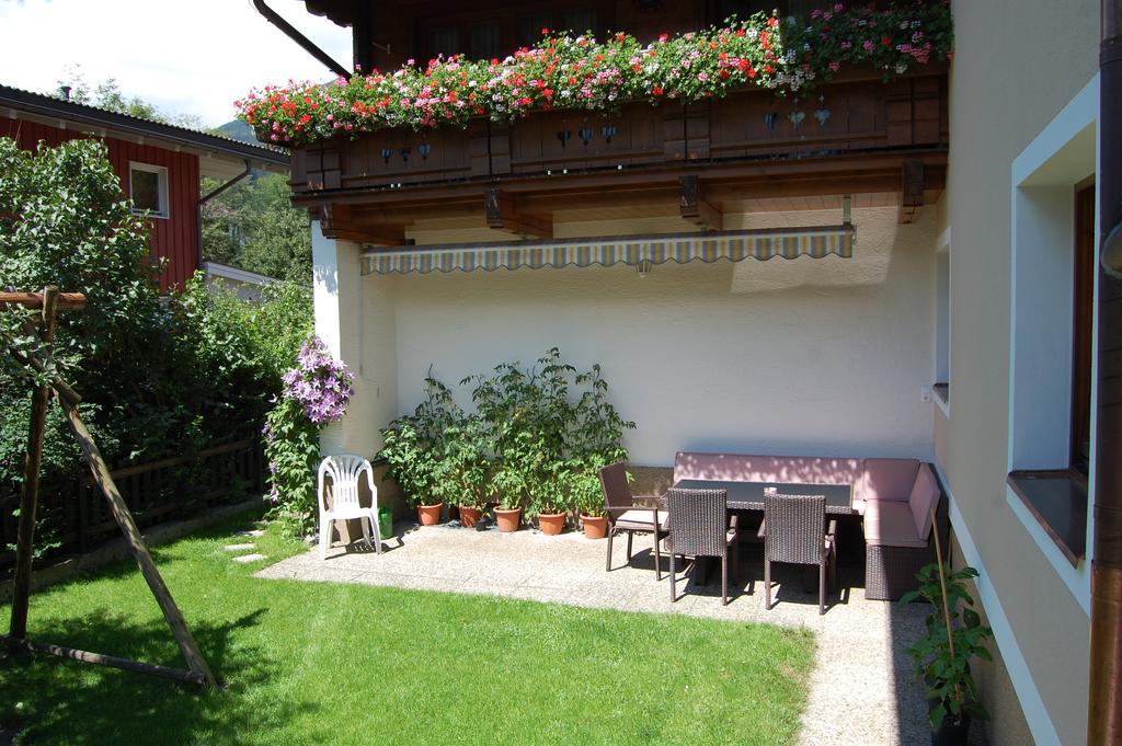 Gaestehaus Brugger Neukirchen am Großvenediger Exteriör bild